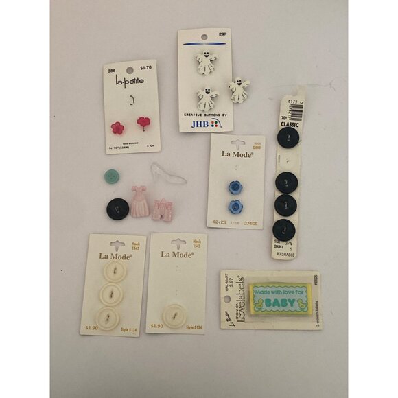 Sewing Supplies Buttons Ribbons Rick Rack Bias Tape Assorted Embellishment VTG - Picture 7 of 14